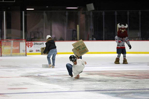 Macon Mayhem 220303_DN_IMG_2048