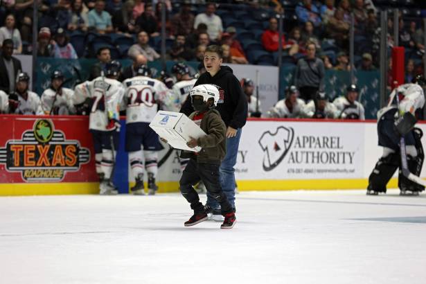 Macon Mayhem 220402_DN_IMG_3065