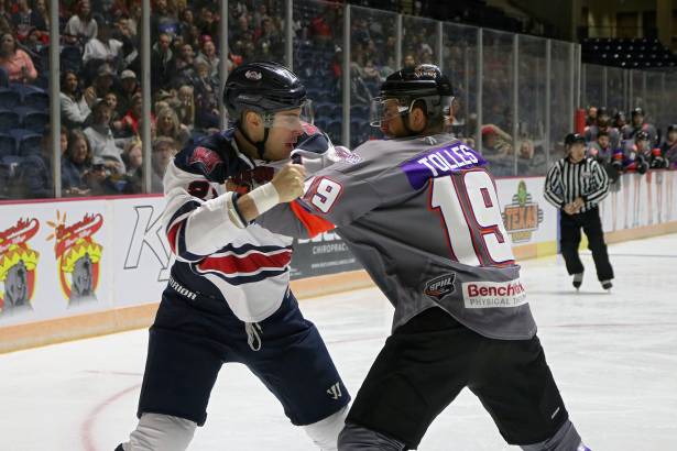 Macon_Mayhem_181110_DN_IMG_0262_Portfolio