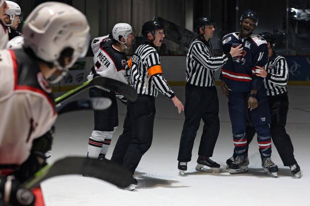 Macon_Mayhem_221222_DN_IMG_6789_Portfolio
