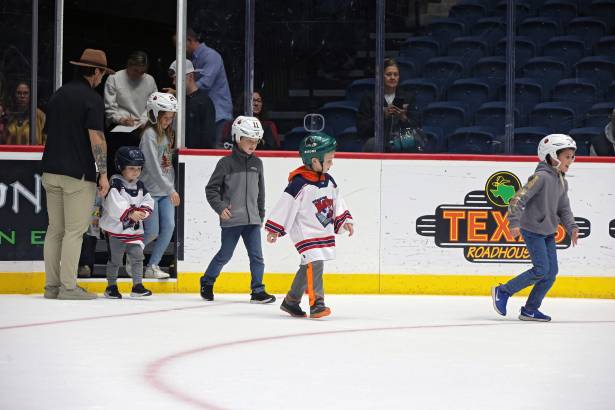 Macon Mayhem 231202_DN_IMG_3341