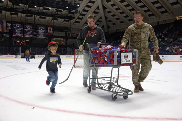 Macon Mayhem 231208_DN_IMG_3055