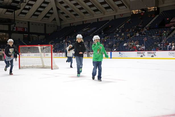 Macon Mayhem 231208_DN_IMG_2983
