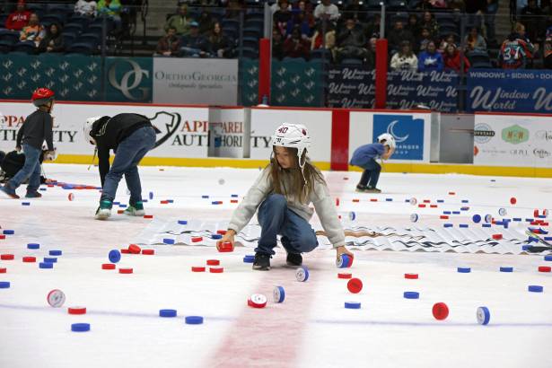 Macon Mayhem 231208_DN_IMG_2960