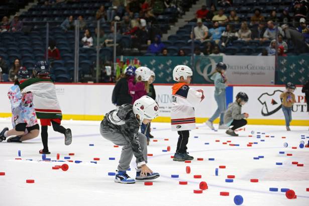 Macon Mayhem 231209_DN_IMG_4176