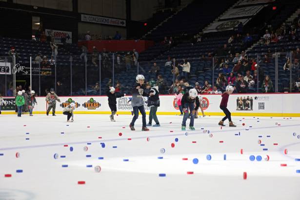 Macon Mayhem 231208_DN_IMG_2944