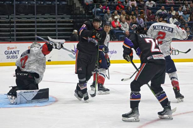 Macon Mayhem 231209_DN_SS_IMG_3360_MHP