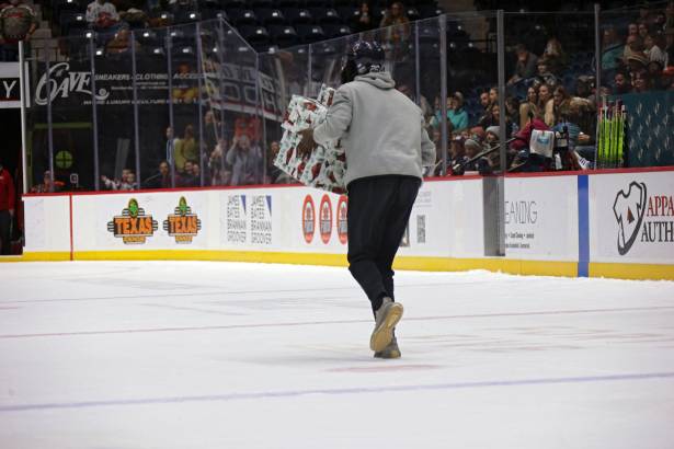 Macon Mayhem 231222_DN_IMG_2836
