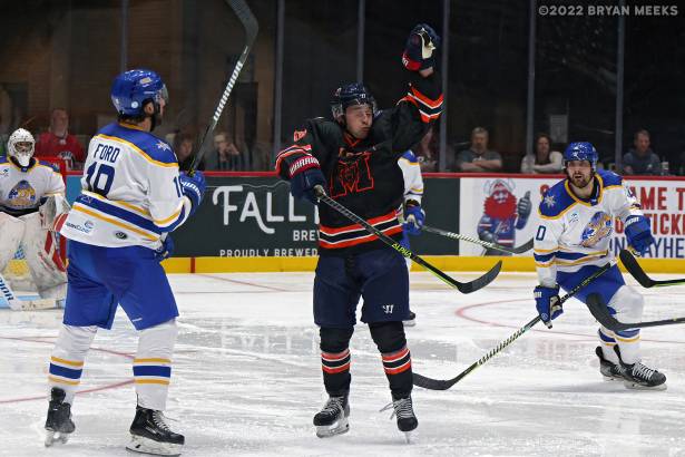 Macon Mayhem 221029_DN_IMG_5428_MHP
