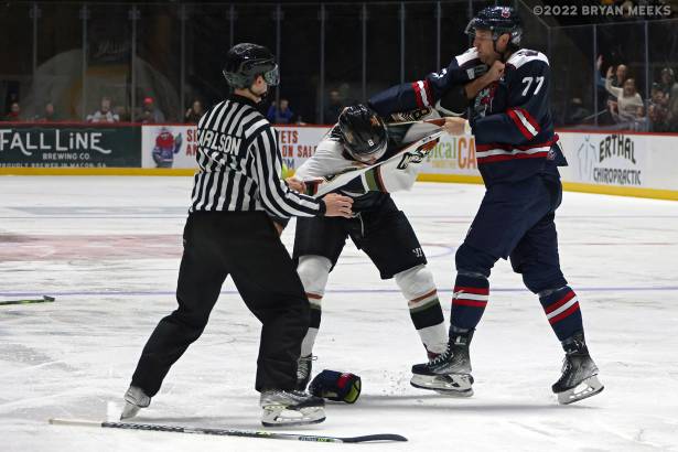Macon Mayhem 221230_DN_IMG_2309_MHP