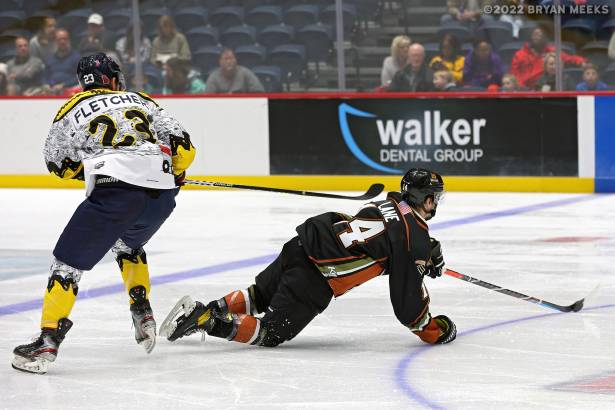 Macon Mayhem 221126_DN_IMG_4515_MHP