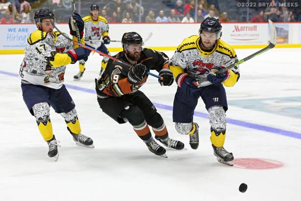 Macon Mayhem 221126_DN_IMG_5229_MHP