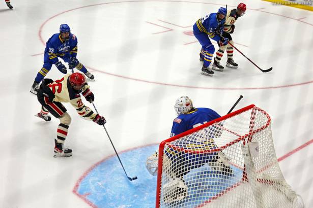 College Hockey_241026_IMG_1611_MHP