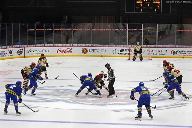 College Hockey_241026_IMG_1787_MHP