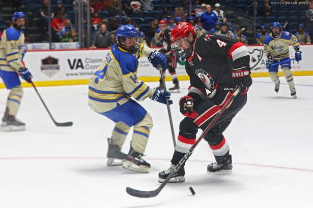 College Hockey_241025_IMG_5592_MHP