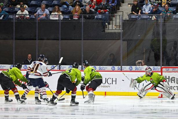 Macon Mayhem_241214_IMG_3911_MHP