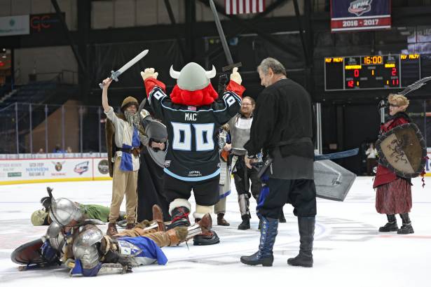 Macon Mayhem_251121_IMG_3245