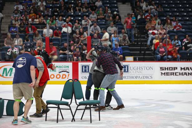 Macon Mayhem_260307_IMG_4242