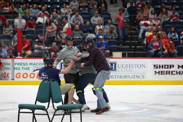 Macon Mayhem_260307_IMG_4267