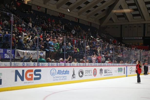 Macon Mayhem_260409_IMG_7689