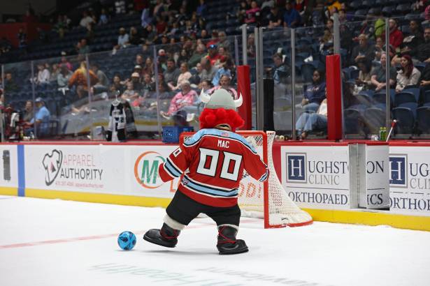 Macon Mayhem_260409_IMG_3713