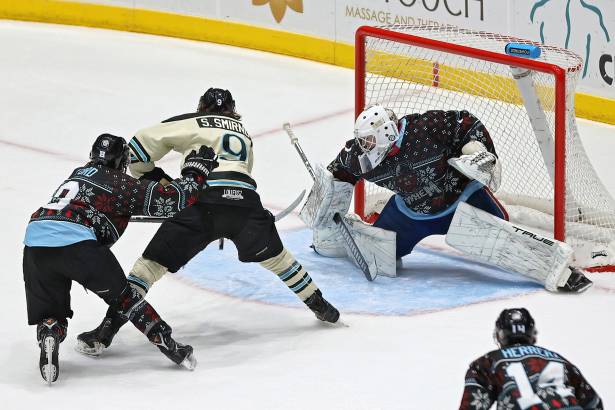 Macon Mayhem_251219_DN_IMG_6320_Portfolio