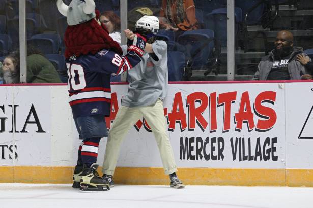 Macon Mayhem IMG_7226_orbic