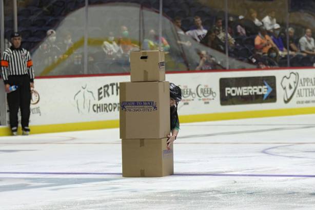 Macon Mayhem 210409_DN_IMG_1268