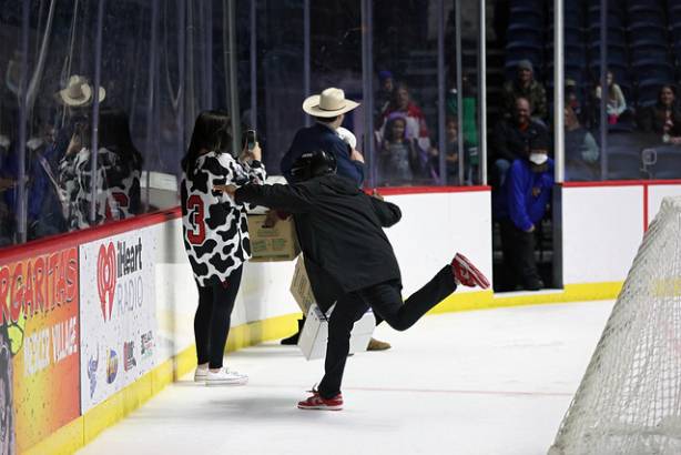 Macon Mayhem 220115_DN_IMG_2379