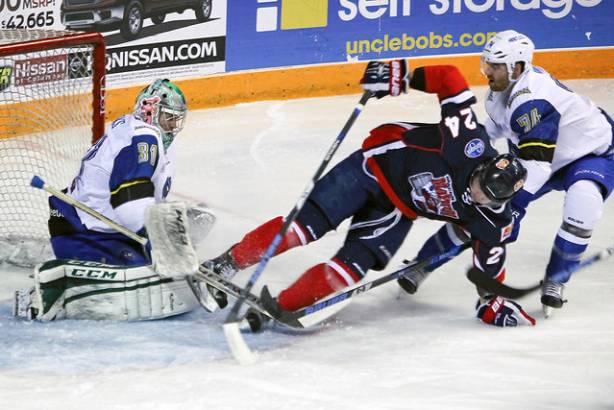 Macon_Mayhem_170412_DN_IMG_0963_Portfolio