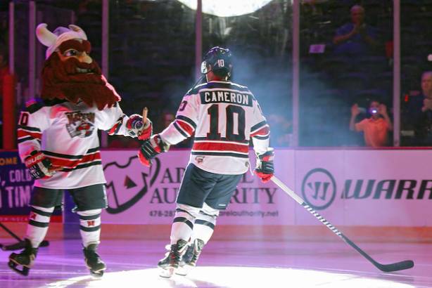 Macon_Mayhem_181117_DN_IMG_0088_Portfolio