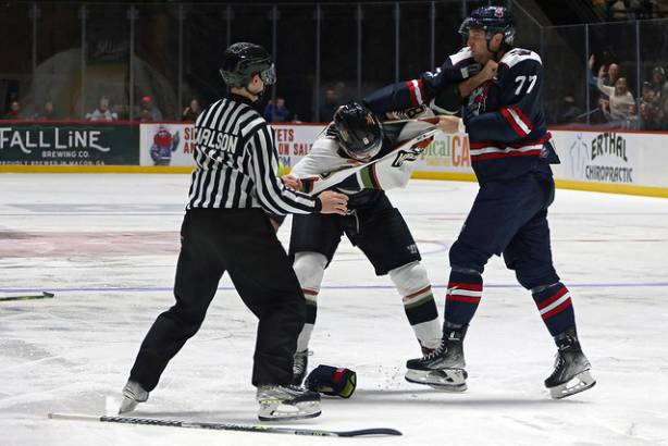 Macon_Mayhem_221230_DN_IMG_2309_Portfolio