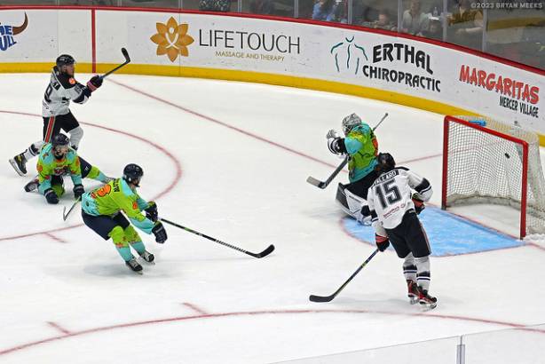 Macon Mayhem 231125_DN_SS_SS_IMG_4674_MHP