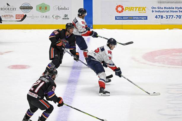 Macon Mayhem 231208_DN_SS_IMG_4262_MHP