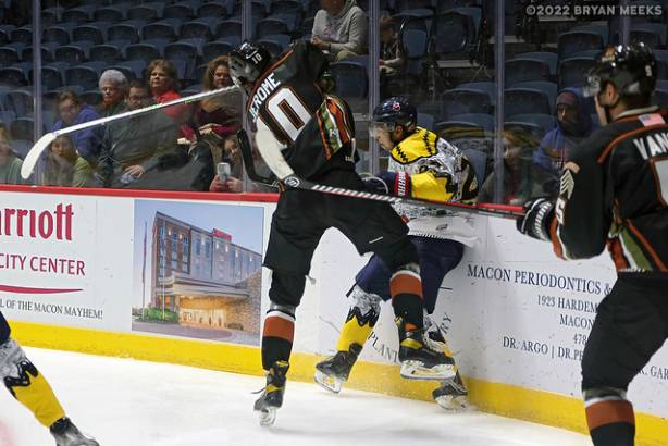 Macon Mayhem 221126_DN_IMG_2241_MHP