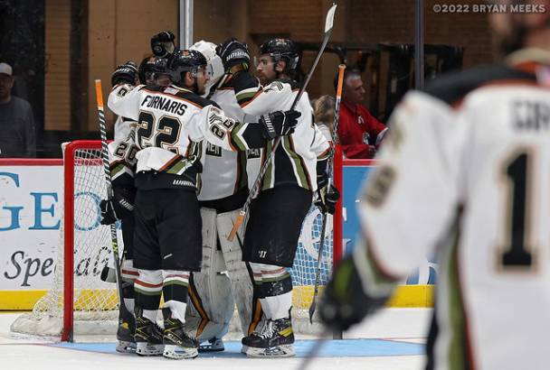 Macon Mayhem 221209_DN_IMG_4114_MHP