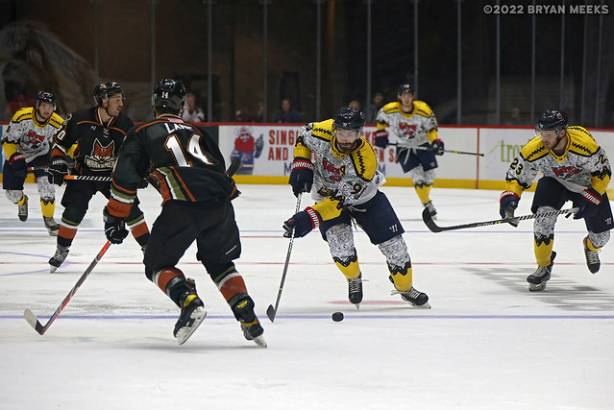 Macon Mayhem 221126_DN_IMG_3639_MHP