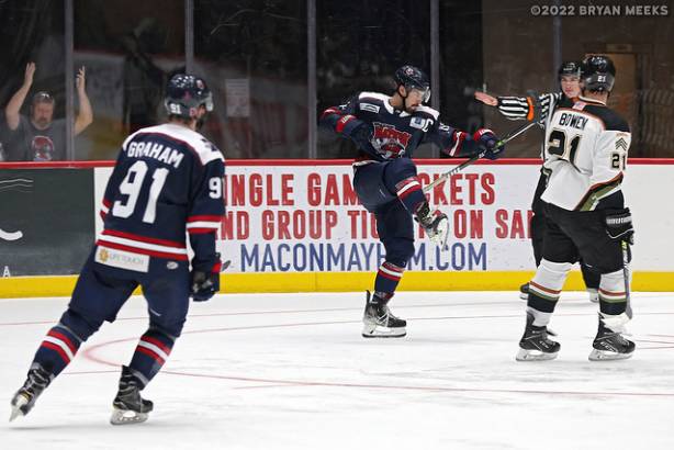 Macon Mayhem 221209_DN_IMG_3899_MHP