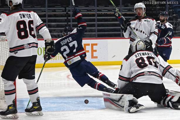 Macon Mayhem 221222_DN_IMG_0841_MHP