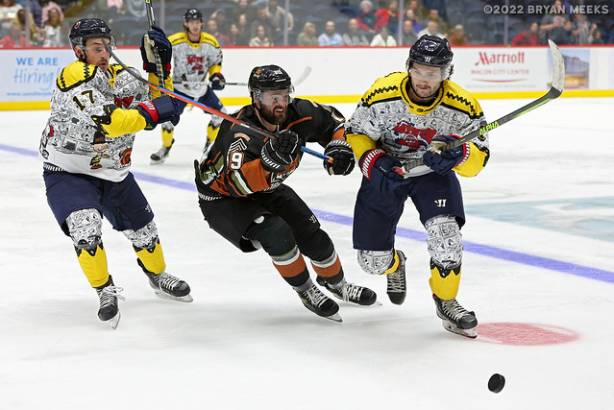 Macon Mayhem 221126_DN_IMG_5229_MHP