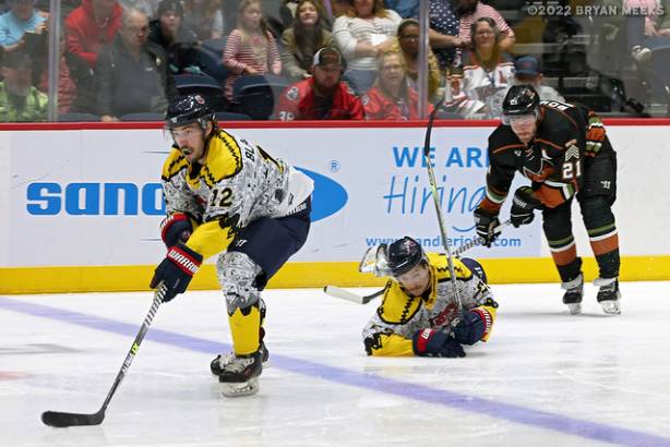 Macon Mayhem 221126_DN_IMG_4257_MHP