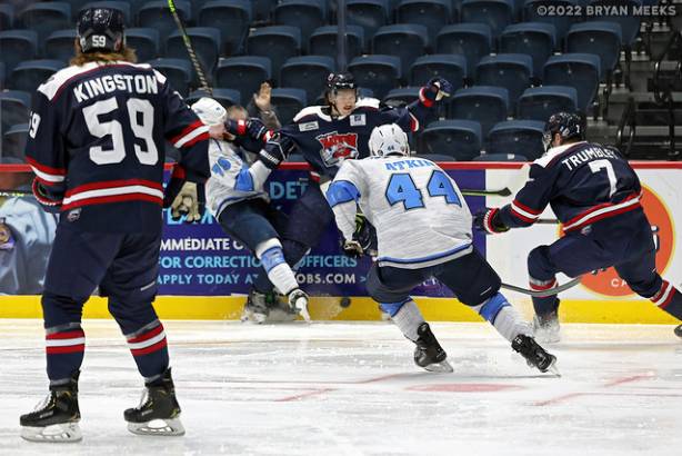 Macon Mayhem 221127_DN_IMG_2057_MHP