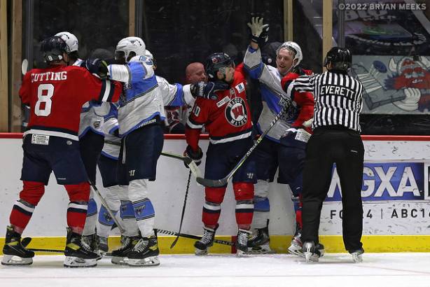 Macon Mayhem 220410_DN_IMG_6132_MHP