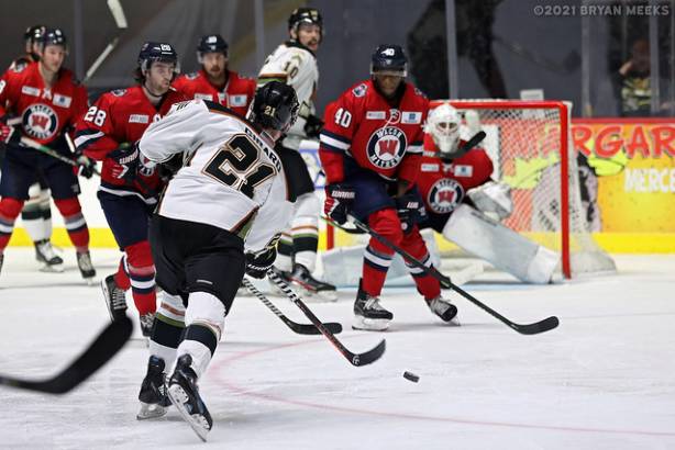 Macon Mayhem 211216_DN_IMG_4096_MHP