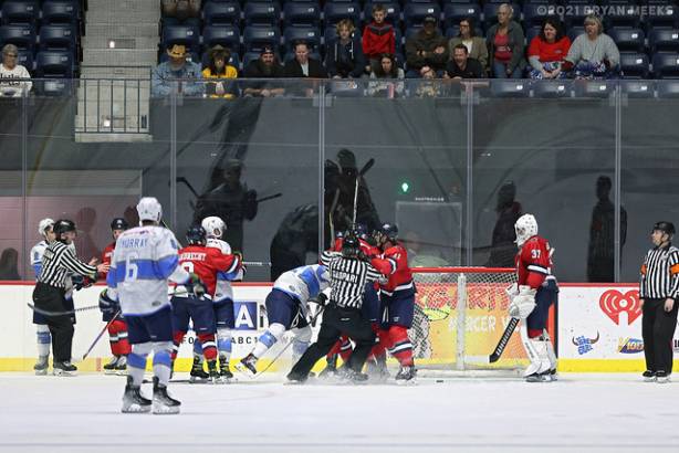 Macon Mayhem 211204_DN_IMG_1088_MHP