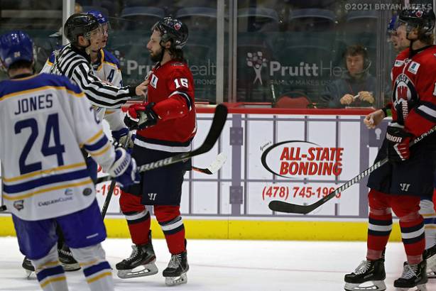 Macon Mayhem 211211_DN_IMG_3600_MHP