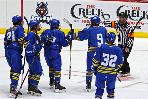 College Hockey_241026_IMG_1247_MHP