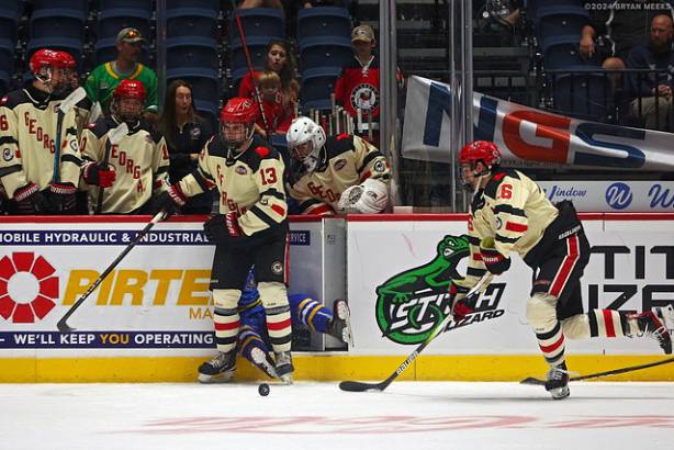 College Hockey_241026_IMG_0201_MHP