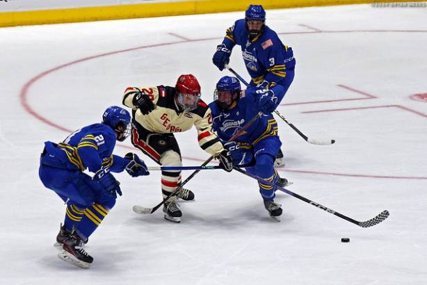 College Hockey_241026_IMG_1077_MHP