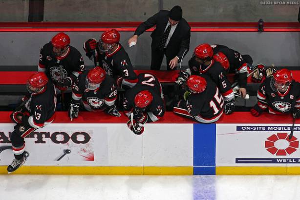 College Hockey_241025_IMG_6558_MHP